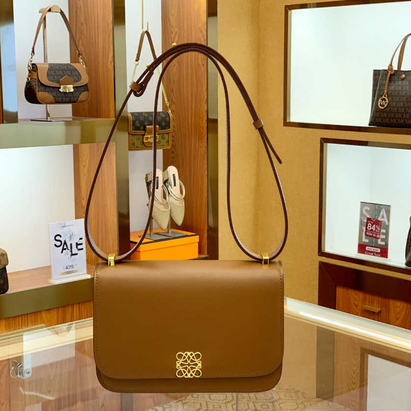 Fashion Shoulder Bags Women High Quality quality messenger small square shoulder bag Outdoor Travel Handbags 49%off, Black 
Fashion Shoulder Bags Women High Quality quality messenger small square shoulder bag Outdoor Travel Handbags 49%off, Black