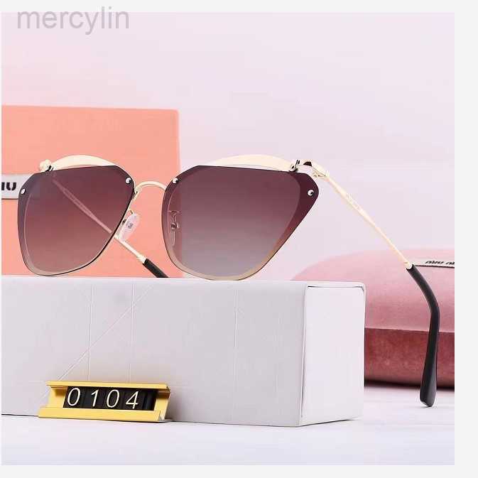 Designer Sunglasses Miui New Sunglasses Miao Personalized Polarized Women's Sunglasses Fashion Hollow Polarized Sunglasses 0104
Designer Sunglasses Miui New Sunglasses Miao Personalized Polarized Women's Sunglasses Fashion Hollow Polarized Sunglasses 0104