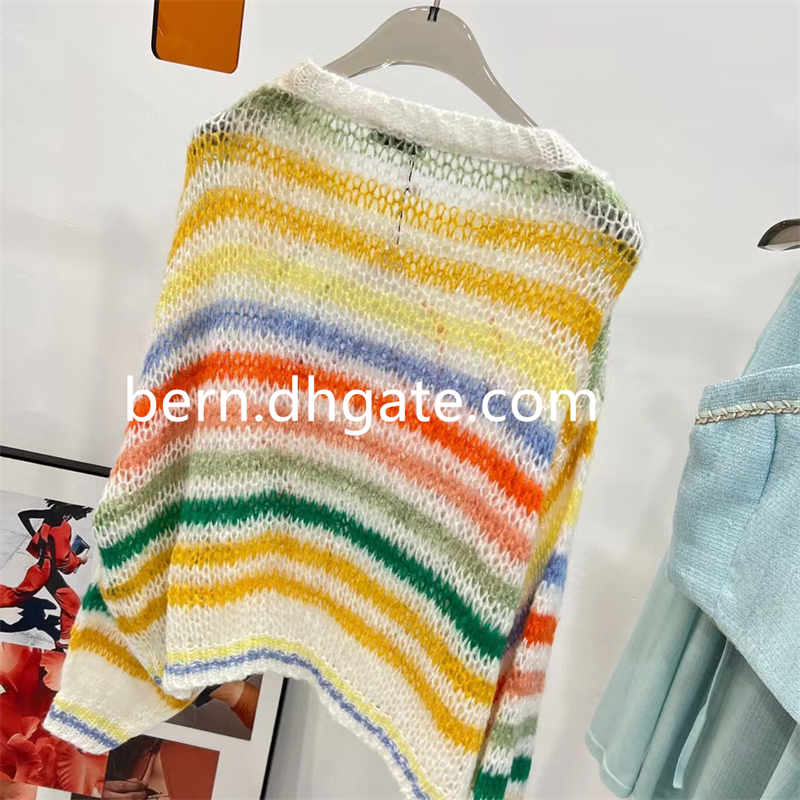 Fashion Colorful Stripe Women's Long-sleeved One-size Loose Knit Sweater with Special Pattern Logo