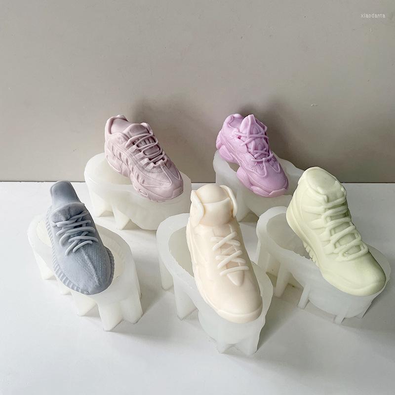 Craft Tools BT0058 13cm Length 3D High Top Basketball Shoes Decoration Resin Candle Mould Homemade Making Sneakers Silicone Mold
Craft Tools BT0058 13cm Length 3D High Top Basketball Shoes Decoration Resin Candle Mould Homemade Making Sneakers Silicone Mold