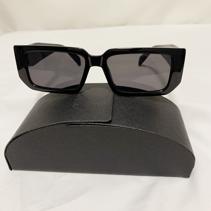 Fashion luxury Sunglasses lens designer womens Mens Goggle senior Eyewear For Women eyeglasses frame Vintage Metal Sun Glasses
Fashion luxury Sunglasses lens designer womens Mens Goggle senior Eyewear For Women eyeglasses frame Vintage Metal Sun Glasses