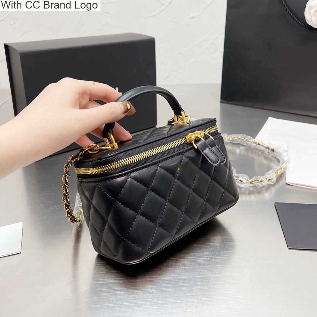 Shoulder Bags Luxury CC Shoulder Bags Designer Famous Classic Mini Box Adjustable Strap Quilted Crossbody Bag Genuine Leather Top Quality Cosmetic Vanity W7ZC, Red 11cm
Shoulder Bags Luxury CC Shoulder Bags Designer Famous Classic Mini Box Adjustable Strap Quilted Crossbody Bag Genuine Leather Top Quality Cosmetic Vanity W7ZC, Red 11cm