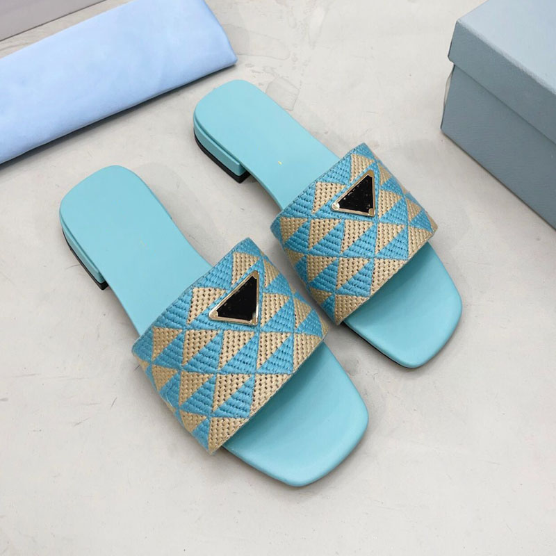 Summer fashion sandals designer casual retro flip flop women's comfortable beach shoes 40 41
Summer fashion sandals designer casual retro flip flop women's comfortable beach shoes 40 41