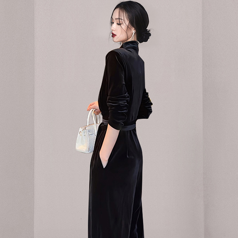 Women's Jumpsuits Rompers JSXDHK Runway Elegant Autumn Winter Velvet Jumpsuit For Women V Neck High Waist Long Sleeve Lace Up Belt Wide Leg Rompe