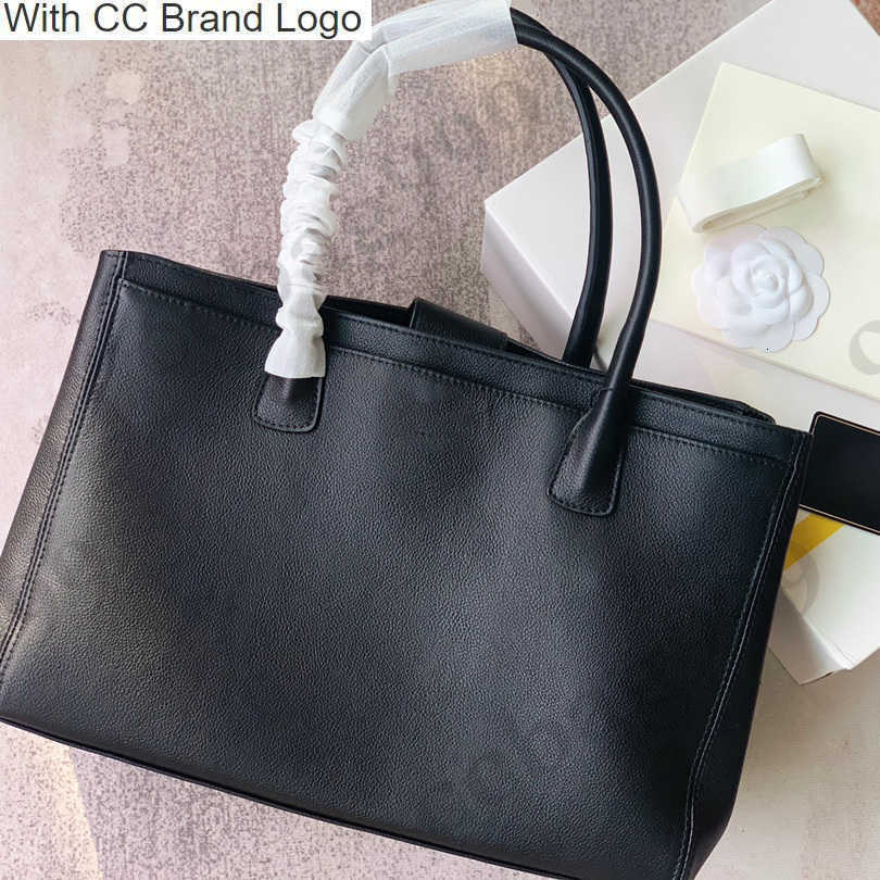 CC Cross Body Maxi Vintage Cowhide Totes Bags French Attach Case Luxury Handbags Silver Hardware Leather Handle Outdoor Shopping Designer Large Capacity Wallets, Black
CC Cross Body Maxi Vintage Cowhide Totes Bags French Attach Case Luxury Handbags Silver Hardware Leather Handle Outdoor Shopping Designer Large Capacity Wallets, Black
