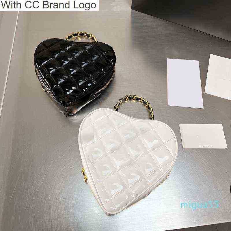 CC Shoulder Bags 5A Spring Heart Style Valentine Day Bags Classic Top Handle Quilted Leather Famous Luxury Designer Clutch Mini Cosmetic Case, Black
CC Shoulder Bags 5A Spring Heart Style Valentine Day Bags Classic Top Handle Quilted Leather Famous Luxury Designer Clutch Mini Cosmetic Case, Black