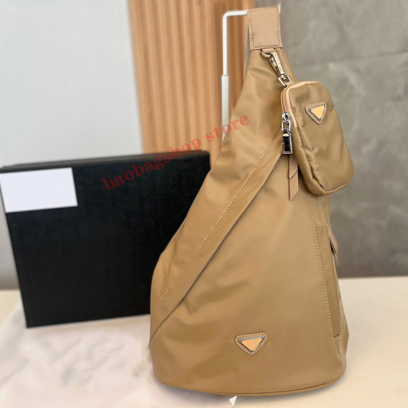 Men Cross Body Bag Designer Shoulder Bags Messenger Totes Fashion Cycling Knapsack Classic Gift Wholesale Soft Leather Outdoor Sports and Cycling, Red
Men Cross Body Bag Designer Shoulder Bags Messenger Totes Fashion Cycling Knapsack Classic Gift Wholesale Soft Leather Outdoor Sports and Cycling, Red