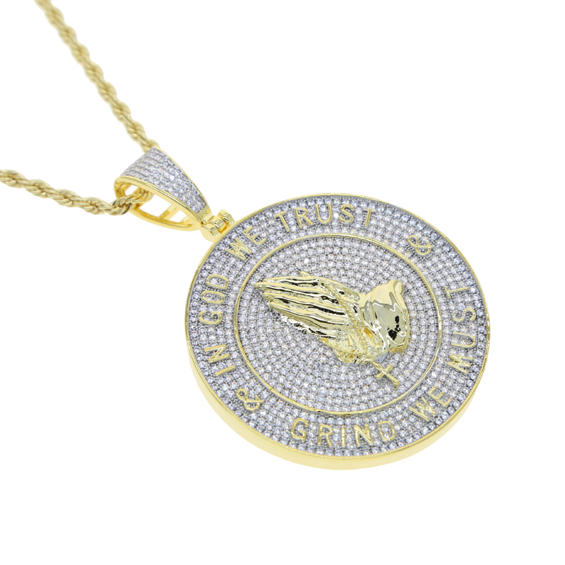 Iced-Out In God We Trust Gold-Plated Pendant with Rope Chain for Men - 2024 Collection dh5727163