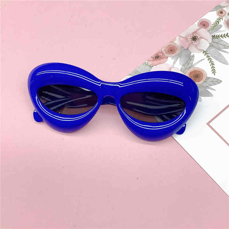 New Kids Cat Eye Sunglasses Children Lovely Lip Cjo Girls Boys Ultraviolet-proof Infant Cute Glasses Eyewear Z260305