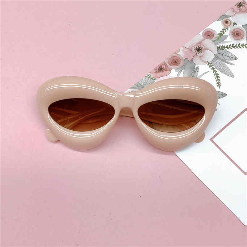 New Kids Cat Eye Sunglasses Children Lovely Lip Cjo Girls Boys Ultraviolet-proof Infant Cute Glasses Eyewear Z260305