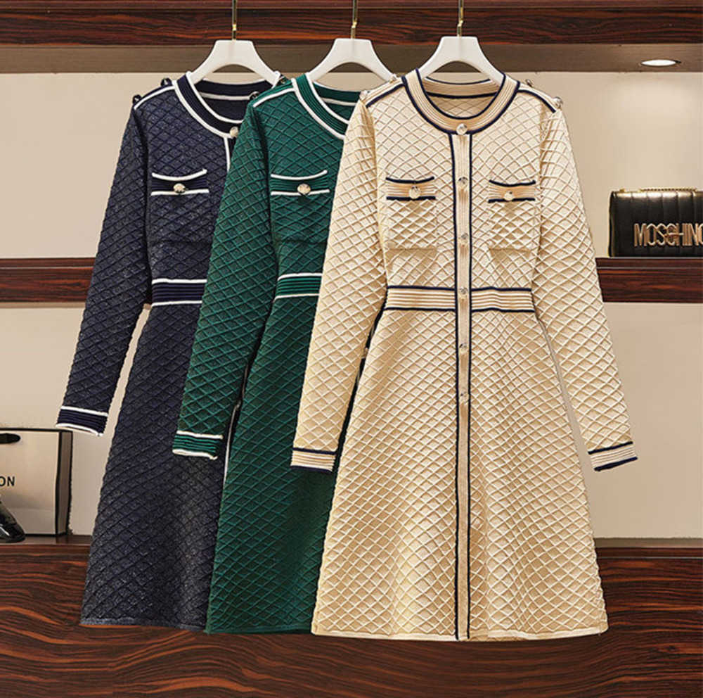 Runway Designer Women Single Breasted Sweater Dress Spring Autumn Green Plaid Knitting Bright Silk Vestido dress, Navy blue
Runway Designer Women Single Breasted Sweater Dress Spring Autumn Green Plaid Knitting Bright Silk Vestido dress, Navy blue