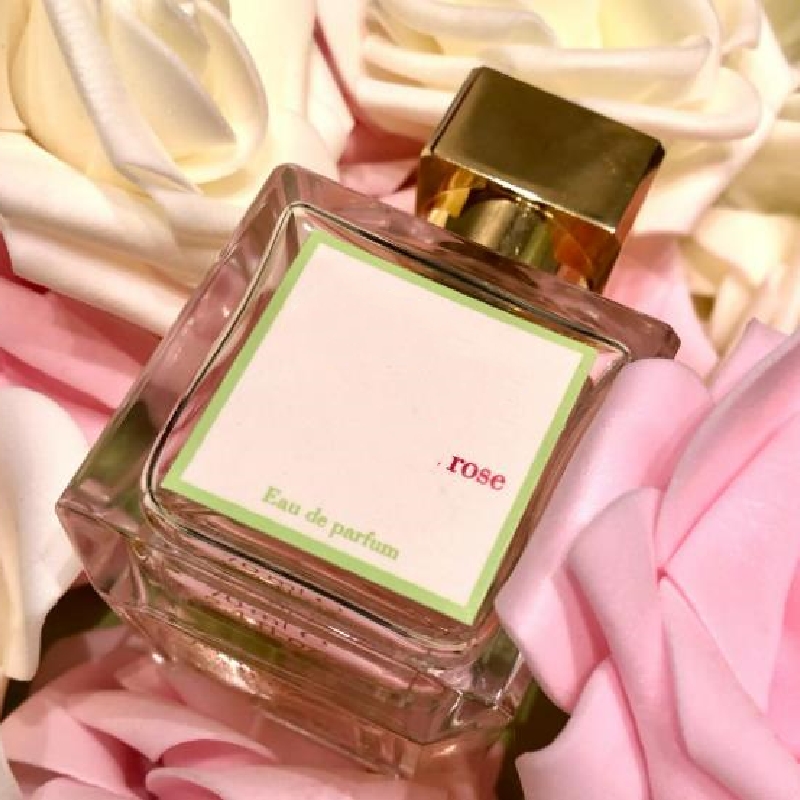 Luxury men cologne perfumes fragrances for women Fragrance rose 70ml edp bottle Long Lasting Smell Spray Cologne Fast ship
Luxury men cologne perfumes fragrances for women Fragrance rose 70ml edp bottle Long Lasting Smell Spray Cologne Fast ship