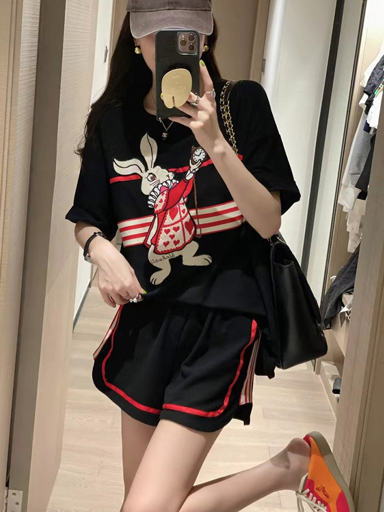 Women's Two Piece Pants Summer Vintage Embroidered T-Shirts And Shorts conjunto feminino shorts e blusa 2023 Loose Cartoon Tops Set For Women 230
