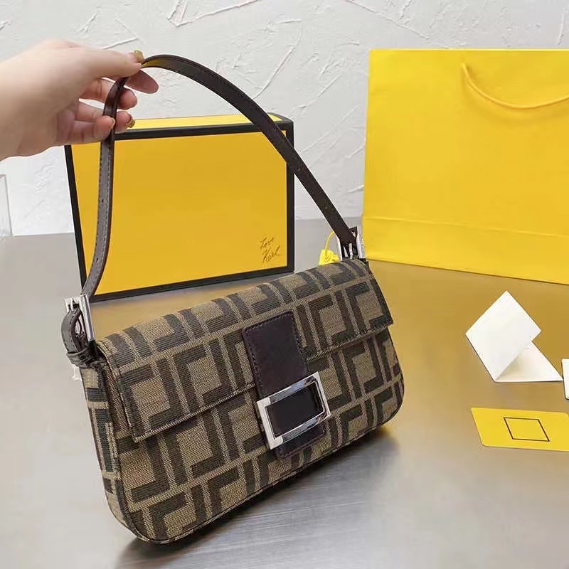 Tote Bag handbag Designers Bags Luxurys women Crossbody Shoulder handbags large capacity Luxury banquet Wallet fashion leisure purse Gifts for friends style nice, Customize
Tote Bag handbag Designers Bags Luxurys women Crossbody Shoulder handbags large capacity Luxury banquet Wallet fashion leisure purse Gifts for friends style nice, Customize