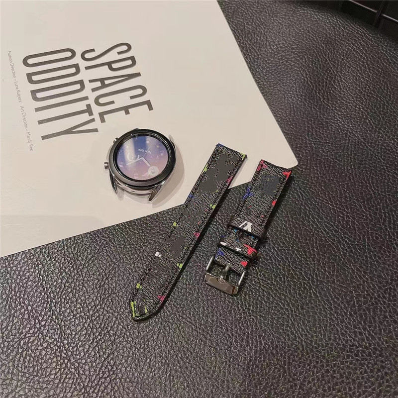 Top designer Watchbands Watch strap For samsung 22mm 20mm bands Leather Straps Bracelet Fashion Wristband Stripes watchband, Style 1-brown small flower
Top designer Watchbands Watch strap For samsung 22mm 20mm bands Leather Straps Bracelet Fashion Wristband Stripes watchband, Style 1-brown small flower