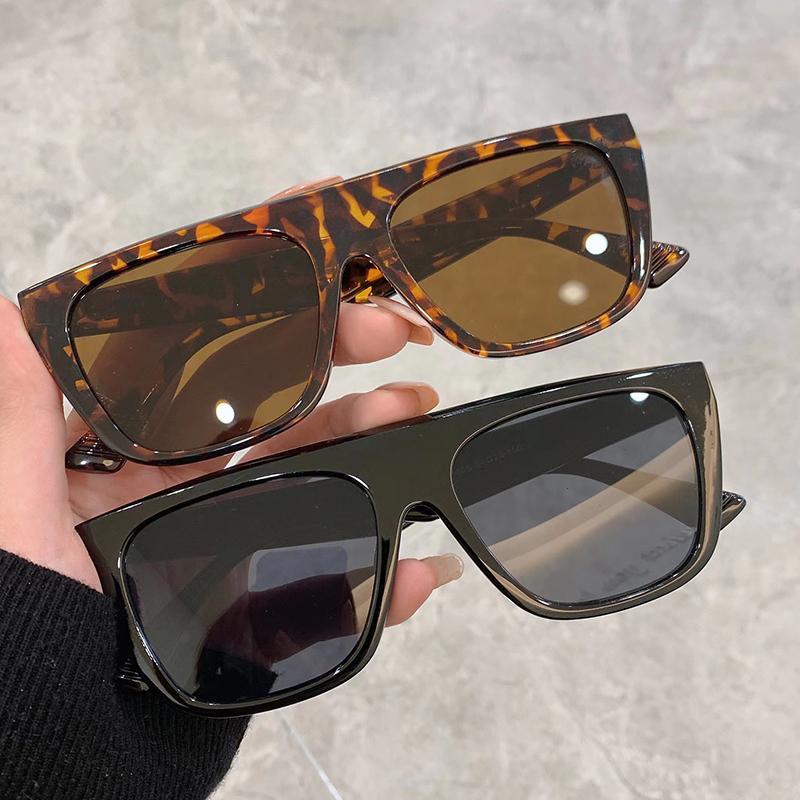 Sunglasses Personalized One-piece Full Frame Trendy Fashion Male Female Eyewear Colorful UV400 Shades Men Women Eyeglasses
Sunglasses Personalized One-piece Full Frame Trendy Fashion Male Female Eyewear Colorful UV400 Shades Men Women Eyeglasses