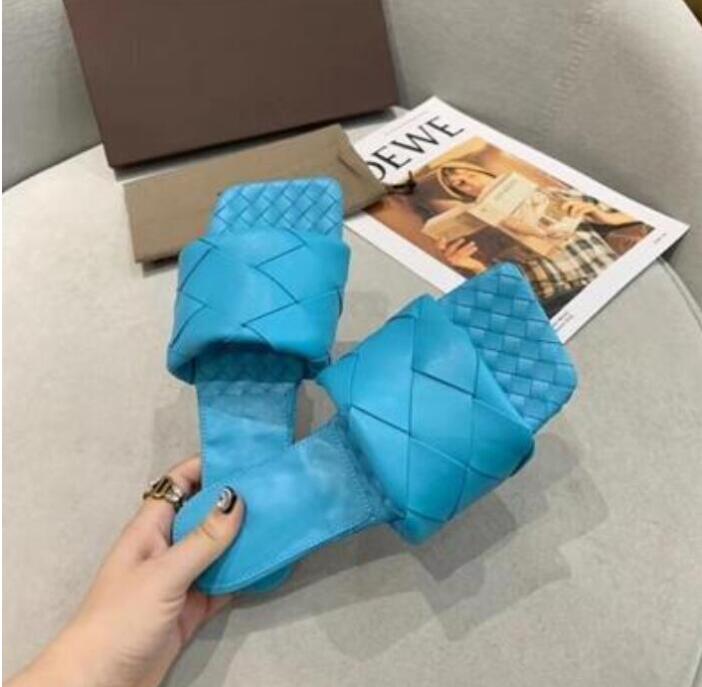 Designer Shoes women slippers Canvas Platform Sandals Real Leather Beach Slides Slipper Outdoor Party Classic Sandal sandals famous designer women designer shoes, Color 9
Designer Shoes women slippers Canvas Platform Sandals Real Leather Beach Slides Slipper Outdoor Party Classic Sandal sandals famous designer women designer shoes, Color 9