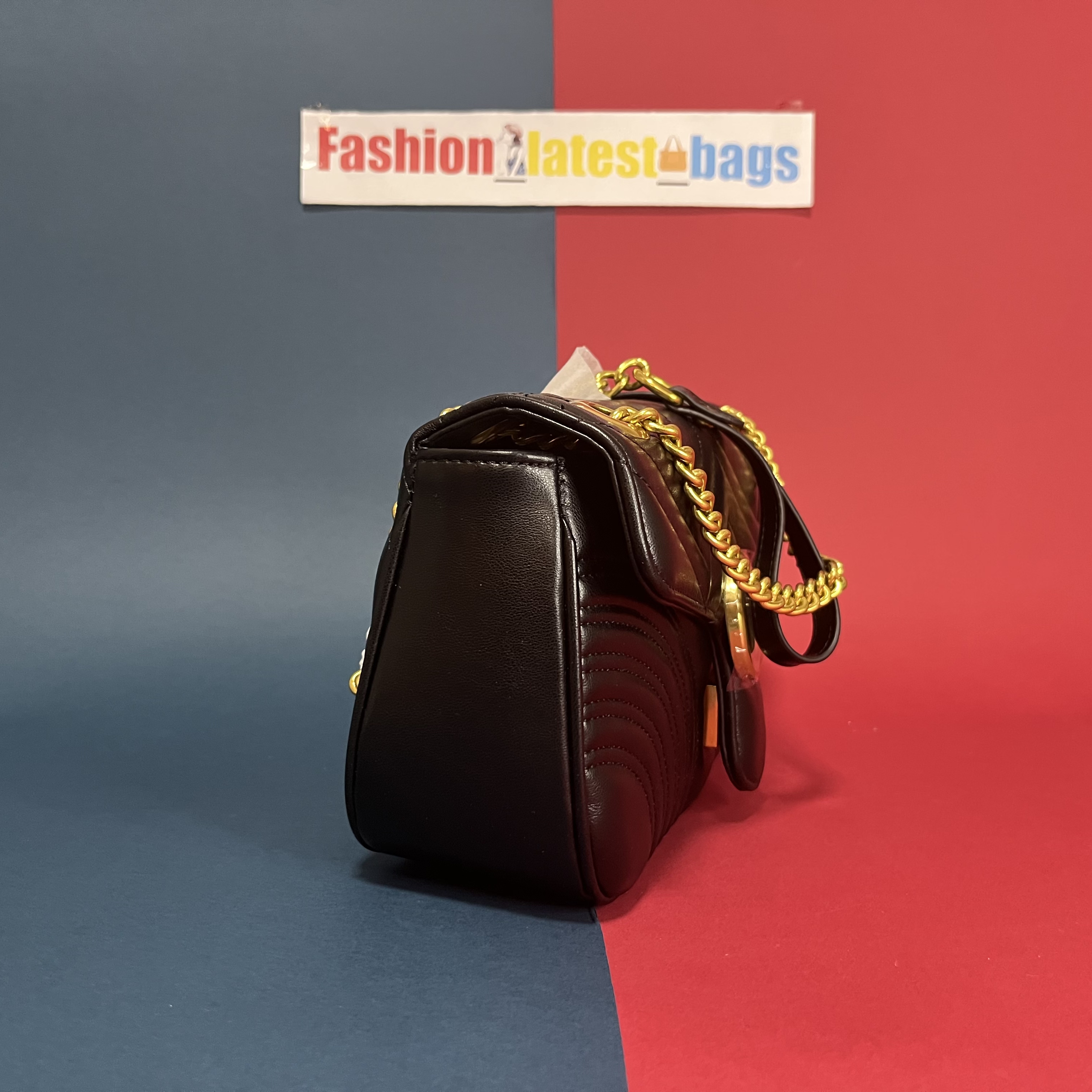 3 Size Fashion WOMEN luxurys Designers Bags Real leather High quality Women Lady Fashion Marmont chain guccie Bags Crossbody Handbags Purses Backpack Shoulder Bag
3 Size Fashion WOMEN luxurys Designers Bags Real leather High quality Women Lady Fashion Marmont chain guccie Bags Crossbody Handbags Purses Backpack Shoulder Bag