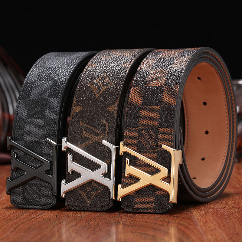 2022 Luxury designer Louis Vuitton LVS Belt Buckle Fashion Genuine Leather Women Belts For men Letter Double Big gold classical F01, No box
2022 Luxury designer Louis Vuitton LVS Belt Buckle Fashion Genuine Leather Women Belts For men Letter Double Big gold classical F01, No box