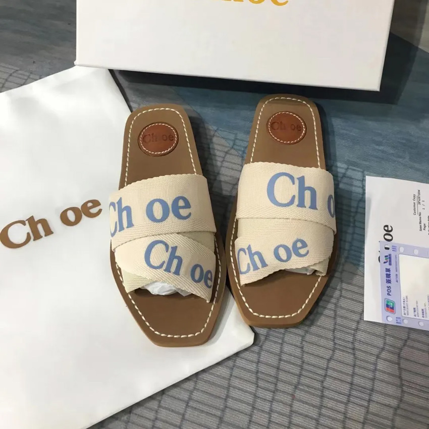 designer Paris Embroidered Dazzle Designer Slippers Womens Sandals Summer Beach Stripes Casual Flat Slippers Sliders women ladies flip flops Embroidery letters6, # 1
designer Paris Embroidered Dazzle Designer Slippers Womens Sandals Summer Beach Stripes Casual Flat Slippers Sliders women ladies flip flops Embroidery letters6, # 1