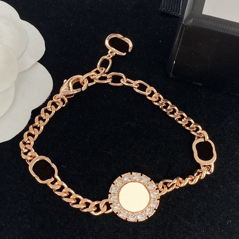 Adjustable Women Bracelet Rose Gold Link Chain with Diamond Circle Elaborate Geometry Hand Jewelry
Adjustable Women Bracelet Rose Gold Link Chain with Diamond Circle Elaborate Geometry Hand Jewelry