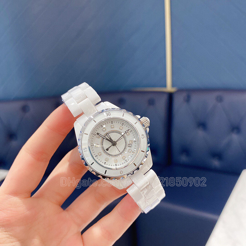 2023 New Womens Watches WristWatches for Quartz Watch Top Luxury Brand Steel Belt Lady Accessories Four-leaf Clover Shape Fashion VAN White Ceramic, Color 1
2023 New Womens Watches WristWatches for Quartz Watch Top Luxury Brand Steel Belt Lady Accessories Four-leaf Clover Shape Fashion VAN White Ceramic, Color 1