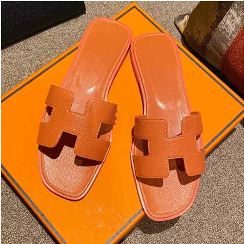 famous brand Beach slippers Classic Flat heel Summer Designer Fashion flops leather lady Slides women shoes Hotel Bath Ladies sexy Sandals Large size K,LKL5678, 20
famous brand Beach slippers Classic Flat heel Summer Designer Fashion flops leather lady Slides women shoes Hotel Bath Ladies sexy Sandals Large size K,LKL5678, 20