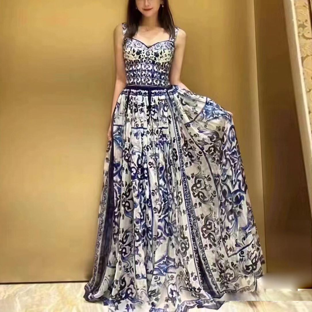 Fancy Dress Womens Floral Printed Gathered Waist Sleeveless Fit&Flare Cami Dress, Blue
Fancy Dress Womens Floral Printed Gathered Waist Sleeveless Fit&Flare Cami Dress, Blue