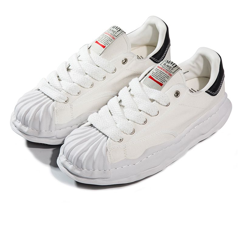 2023 Designer maison mihara yasuhiro miharas Casual Shoes mmy men women low top Sole canvas Shoe leather triple black white Original Sole Cap Sneakers Mens Trainers
2023 Designer maison mihara yasuhiro miharas Casual Shoes mmy men women low top Sole canvas Shoe leather triple black white Original Sole Cap Sneakers Mens Trainers