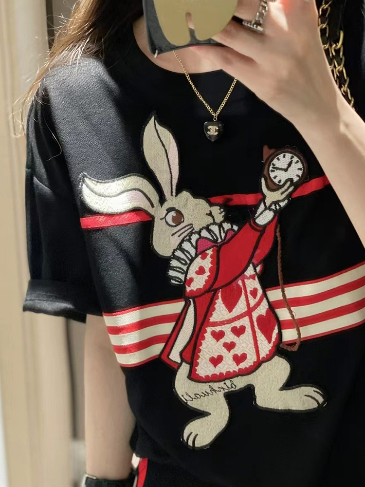 Women's Two Piece Pants Summer Vintage Embroidered T-Shirts And Shorts conjunto feminino shorts e blusa 2023 Loose Cartoon Tops Set For Women 230