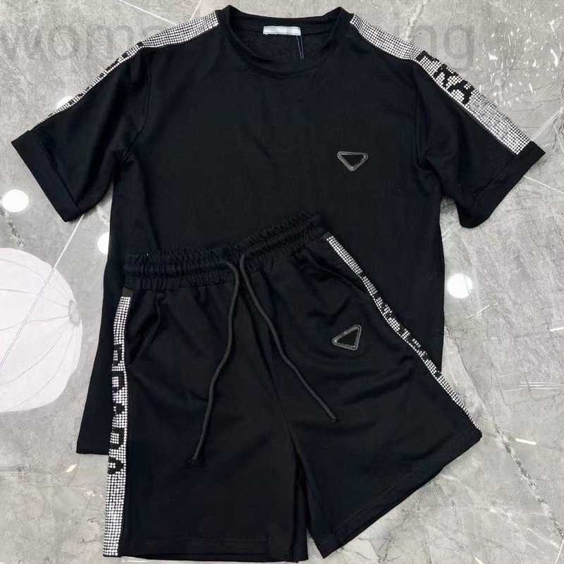 designer Women's Two Piece Pants Latest Print Tracksuits Set Fashion Designer Coats Shorts Outdoor Street Style Sport Tracksuit Seasons Luxury OOGH, Gray
designer Women's Two Piece Pants Latest Print Tracksuits Set Fashion Designer Coats Shorts Outdoor Street Style Sport Tracksuit Seasons Luxury OOGH, Gray