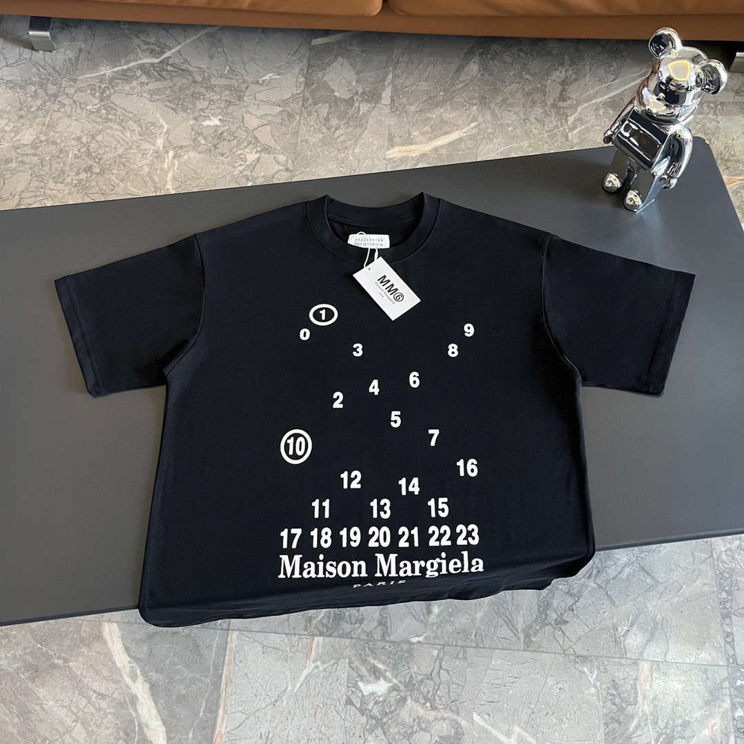 Men's Plus Tees & Polos Round T-shirt plus size neck embroidered and printed polar style summer wear with street pure cotton dw77
Men's Plus Tees & Polos Round T-shirt plus size neck embroidered and printed polar style summer wear with street pure cotton dw77