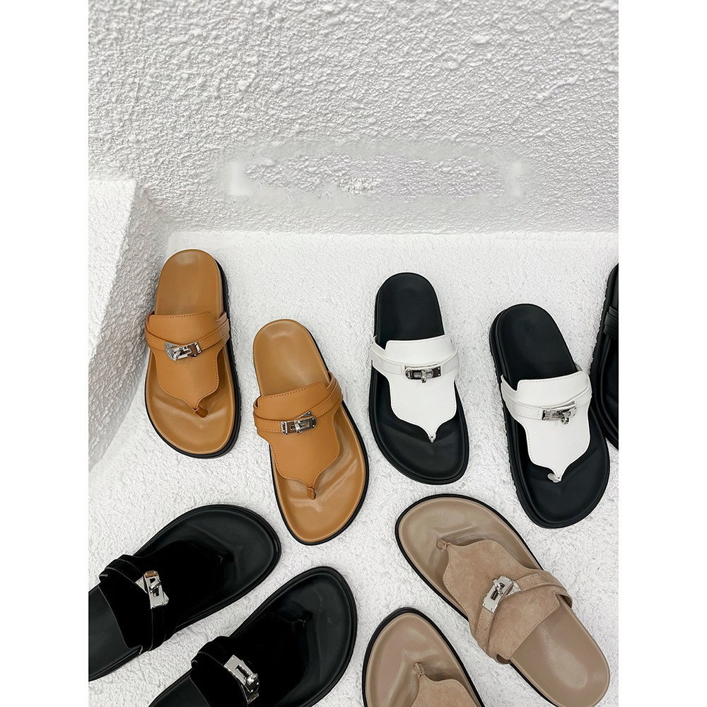 Luxury Women Slippers Flip Flops Sandals Woman Summer 2023 Women's Flat-heeled Shoes Leather Flat Sandals Flats
Luxury Women Slippers Flip Flops Sandals Woman Summer 2023 Women's Flat-heeled Shoes Leather Flat Sandals Flats