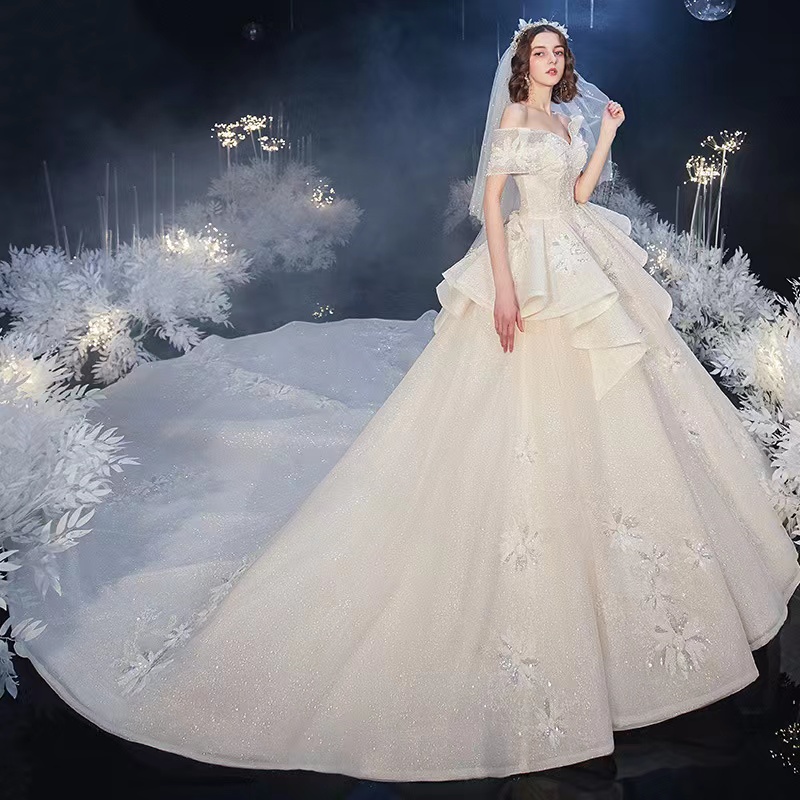 Modest a line Wedding Dresses sequined Bridal Gowns off shoulder Lace Appliqued Sequins Robe De Mariee Custom Made Plus Size crystal Corset Back Marri