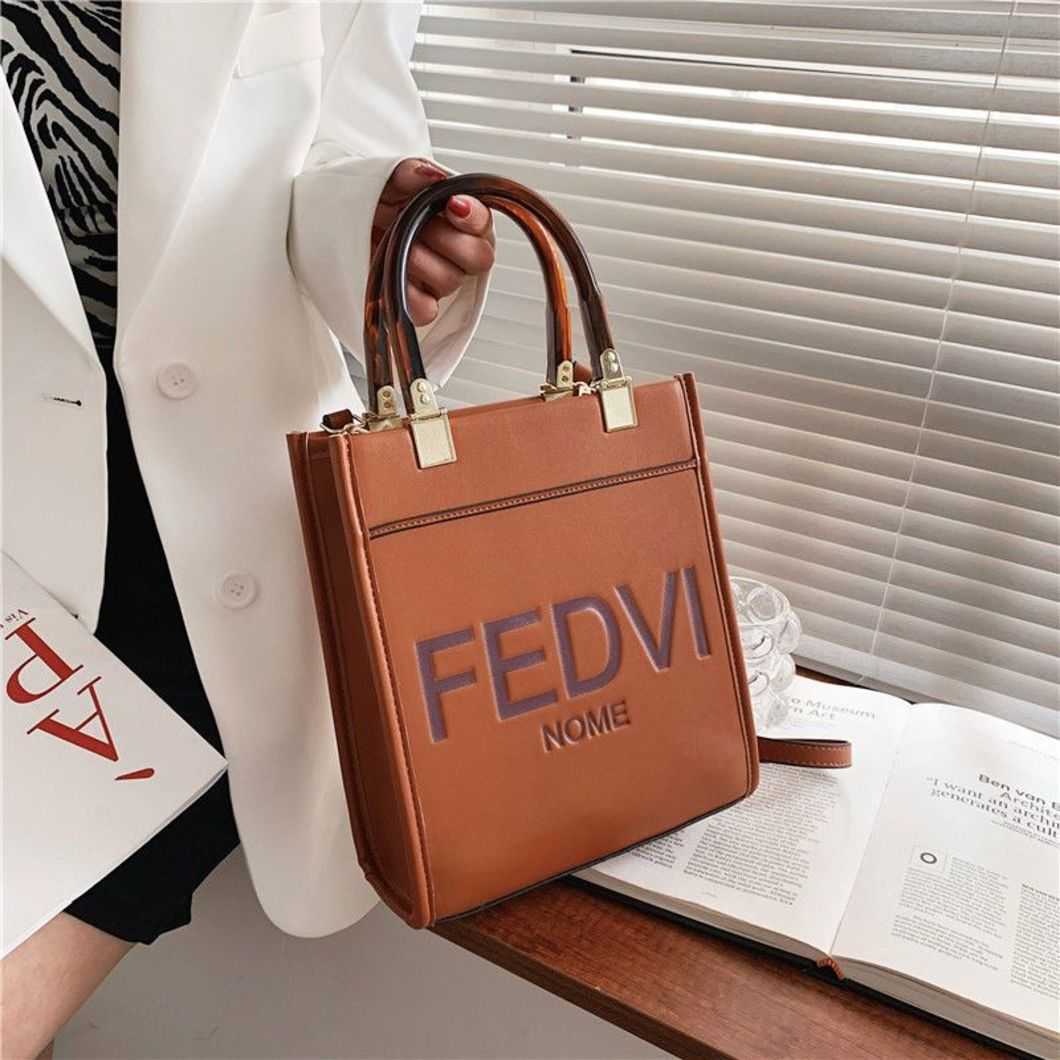 New fashion bag wholesale market European and handbag summer temperament net red Tote Single MessengerHigh, White (high quality)
New fashion bag wholesale market European and handbag summer temperament net red Tote Single MessengerHigh, White (high quality)