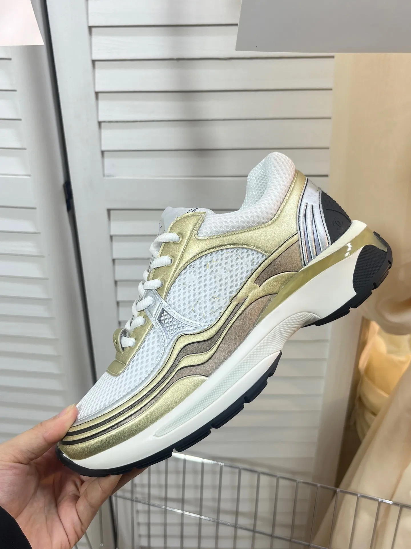 2023 Designer Sneakers Gold and silver horn king Sandals Shoes The most popular casual shoes Plate-forme bapesta Casual Shoes trainers size 35-42 and men 38-46, #7
2023 Designer Sneakers Gold and silver horn king Sandals Shoes The most popular casual shoes Plate-forme bapesta Casual Shoes trainers size 35-42 and men 38-46, #7