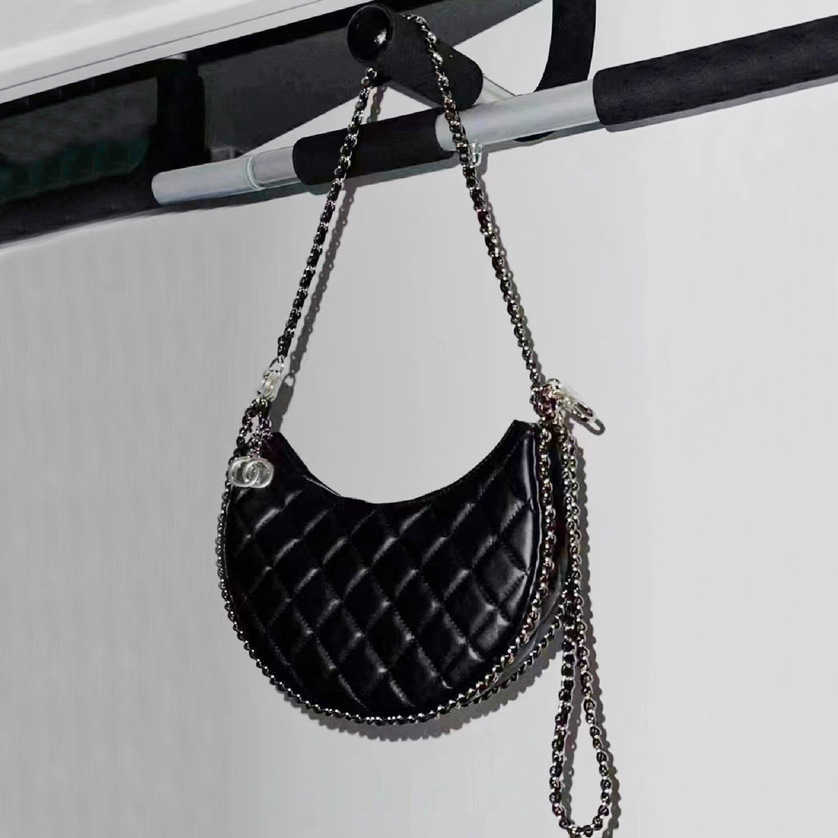 2023 New Crossbody Bags for Female rhombus chain single-shoulder cross-body crescent high-grade bag Shoulder Handbag 50%off Sale, Black small
2023 New Crossbody Bags for Female rhombus chain single-shoulder cross-body crescent high-grade bag Shoulder Handbag 50%off Sale, Black small