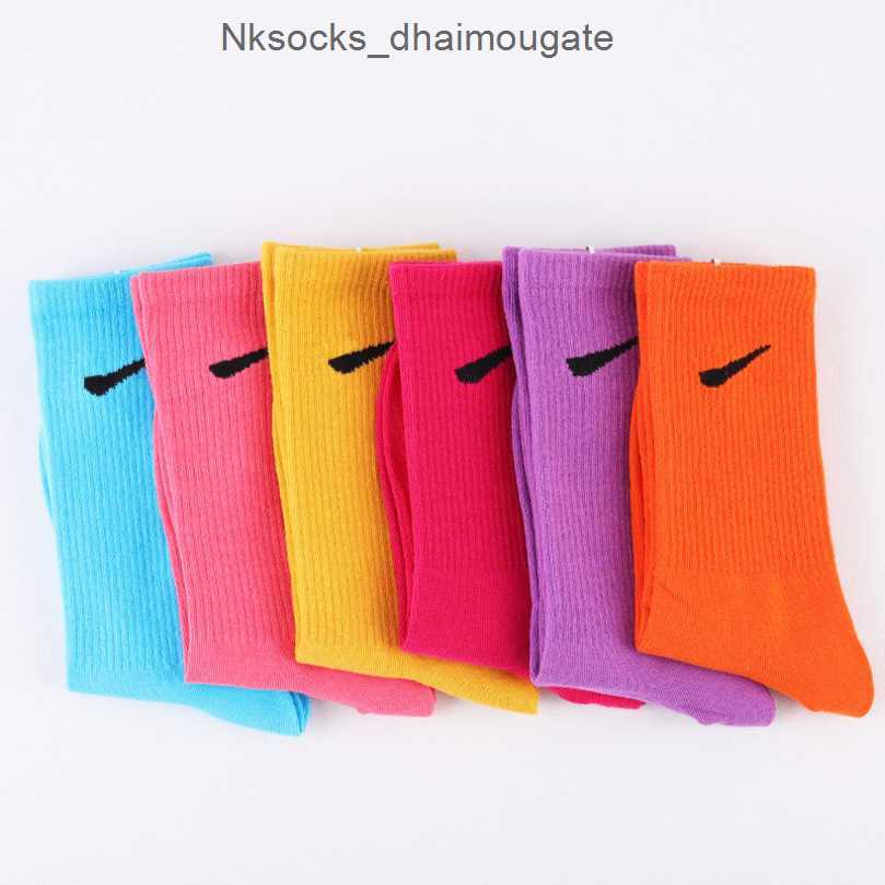 Men's Fashion Luxury Socks Women's Hook Brand Stockings Designers Candy Colorful Medium Long Women Men Couple's Stocking Breathable Yoga Sports Running Sock J92l, Purple
Men's Fashion Luxury Socks Women's Hook Brand Stockings Designers Candy Colorful Medium Long Women Men Couple's Stocking Breathable Yoga Sports Running Sock J92l, Purple