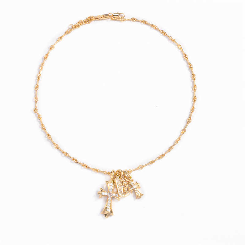 Designer Pendant Ch Necklace Heart Women's Sweater Chain Luxury Jewelry Small High Sweet Fashion Chromes Double Cross Pendants Neckchain Brand Gift 5xqq
Designer Pendant Ch Necklace Heart Women's Sweater Chain Luxury Jewelry Small High Sweet Fashion Chromes Double Cross Pendants Neckchain Brand Gift 5xqq