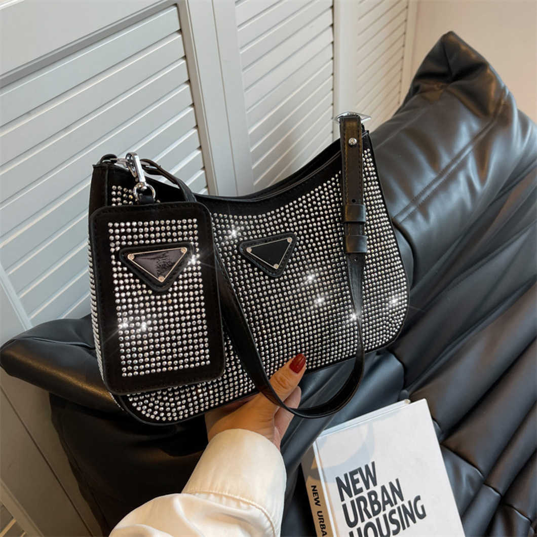 New fashion bag wholesale market Summer female New Street trend hot drill single shoulder underarm sense niche bagHigh, Black9
New fashion bag wholesale market Summer female New Street trend hot drill single shoulder underarm sense niche bagHigh, Black9