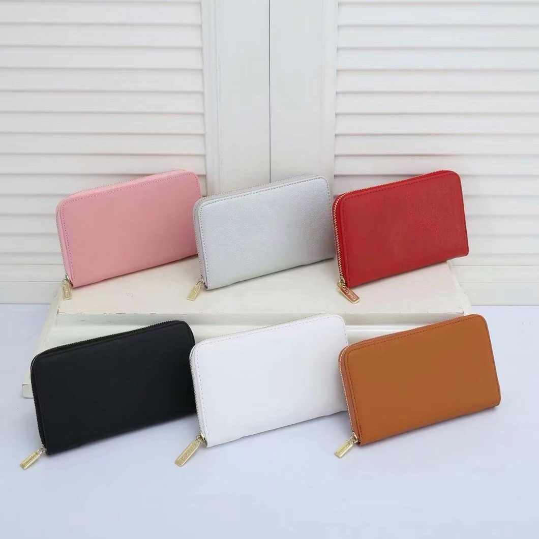 New fashion bag wholesale market simple versatile hle single elongated cross wallet men's and women's 60017High, White14
New fashion bag wholesale market simple versatile hle single elongated cross wallet men's and women's 60017High, White14