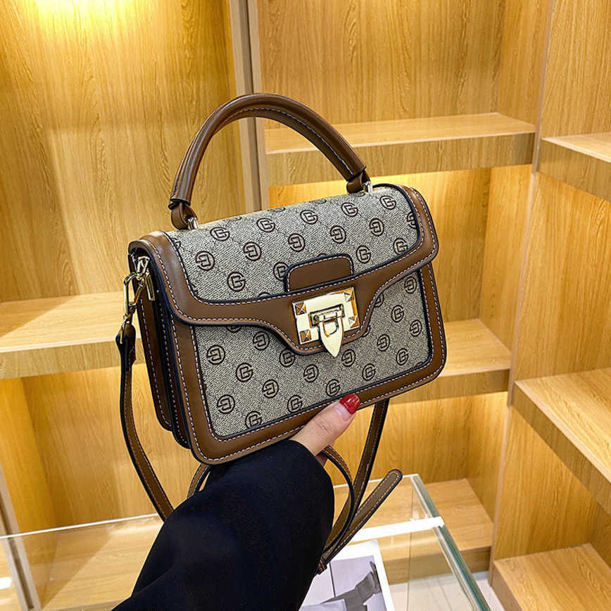 55%off Discount Bags Fashion Handbag Advanced women's simple versatile light luxury single shoulder messenger handbag New Crossbody Bags 2023, Brown3
55%off Discount Bags Fashion Handbag Advanced women's simple versatile light luxury single shoulder messenger handbag New Crossbody Bags 2023, Brown3