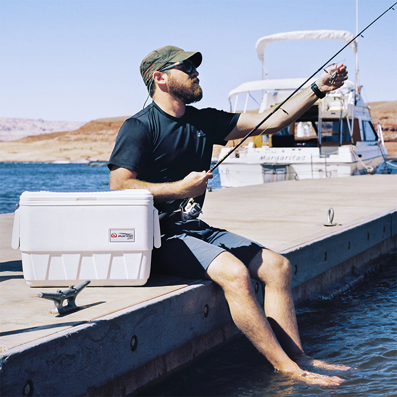 Marine Ultra Hard Cooler 36 qt White compass