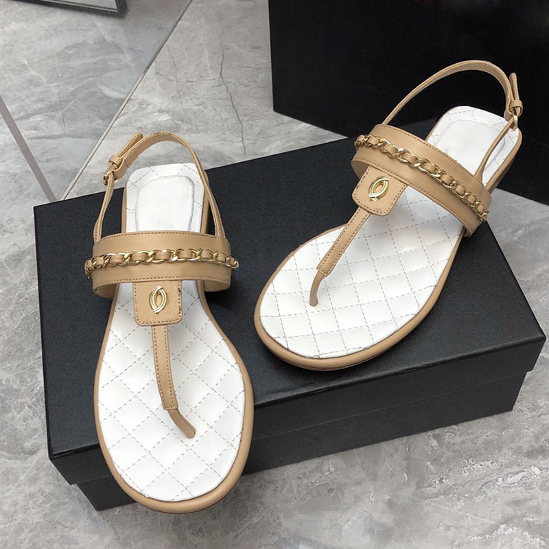 Classic Womens Thong Sandals With Chain Faux Pearl Lambskin Flat Heels Slippers Quilted Texture Silver Metal Adjustable Ankle Buckle Outdoor Large Size Beach Shoe
Classic Womens Thong Sandals With Chain Faux Pearl Lambskin Flat Heels Slippers Quilted Texture Silver Metal Adjustable Ankle Buckle Outdoor Large Size Beach Shoe
