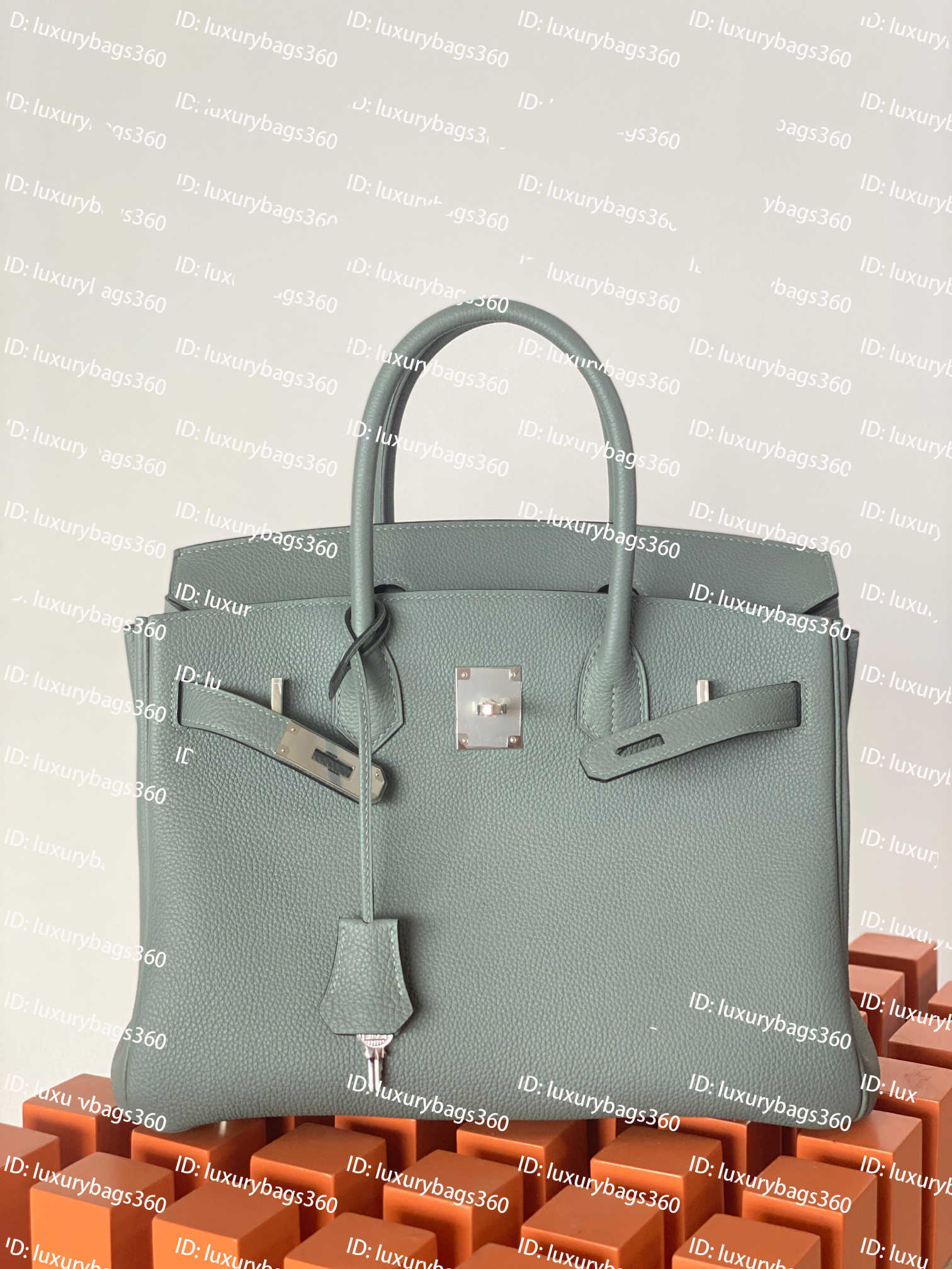 Birkin Top-quality Women Handmade Fashion Bags Cowhide White Real Leather Handbag Clutchdesigner Togo Luxury Brand Designer Handbags Free Shipping, Grey gold stock 
Birkin Top-quality Women Handmade Fashion Bags Cowhide White Real Leather Handbag Clutchdesigner Togo Luxury Brand Designer Handbags Free Shipping, Grey gold stock