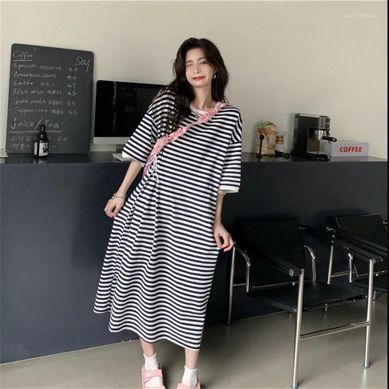Casual Dresses T-shirt Dress Women Summer Short Sleeve Korean Leisure Students Striped All-match Lazy Side-slit Fashion Loose Ins, Black
Casual Dresses T-shirt Dress Women Summer Short Sleeve Korean Leisure Students Striped All-match Lazy Side-slit Fashion Loose Ins, Black
