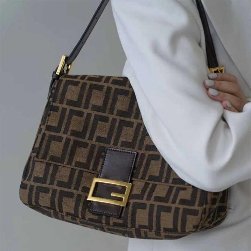 2023 New Crossbody Bags for Female canvas vintage underarm messenger women's bag Shoulder Handbag 50%off Sale, Small gold buckle
2023 New Crossbody Bags for Female canvas vintage underarm messenger women's bag Shoulder Handbag 50%off Sale, Small gold buckle