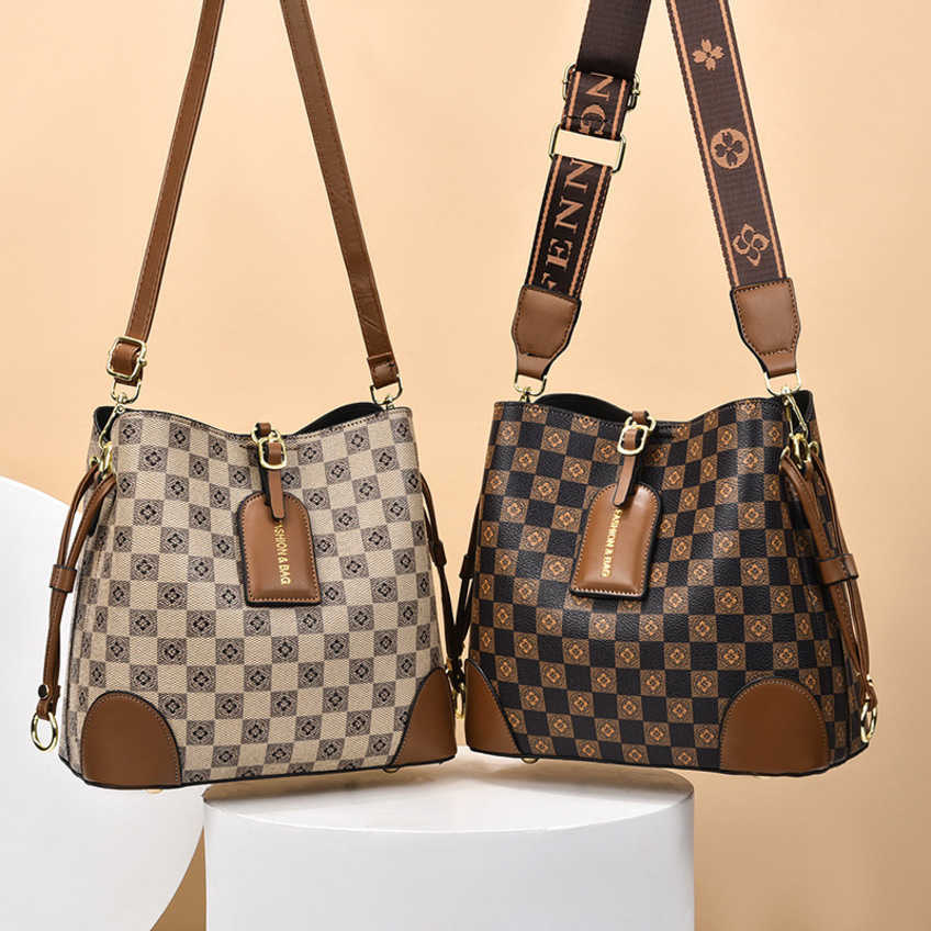 2023 High Quality Women Bags hand women's color one-shoulder diagonal bucket bag women 70%off Factory Handbags G6NY, Checkerboard - khaki
2023 High Quality Women Bags hand women's color one-shoulder diagonal bucket bag women 70%off Factory Handbags G6NY, Checkerboard - khaki