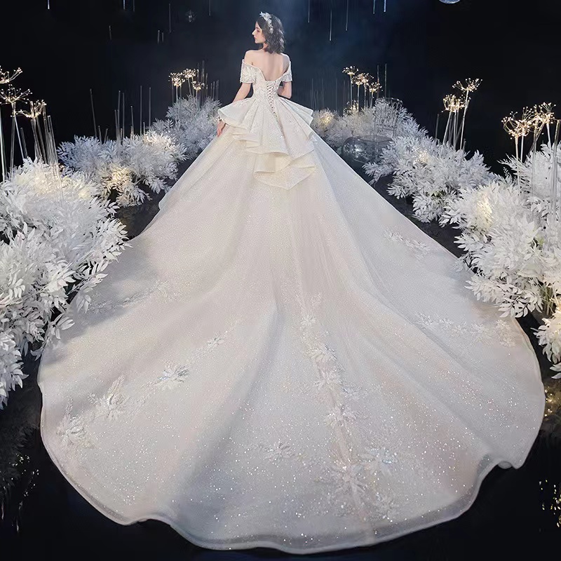 Modest a line Wedding Dresses sequined Bridal Gowns off shoulder Lace Appliqued Sequins Robe De Mariee Custom Made Plus Size crystal Corset Back Marri