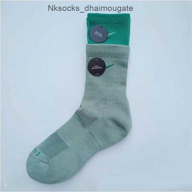 Men's Classic Fashion Socks Women's Hook Brand Stockings Designers Fake Two Pairs Splicing High Tube Women Men Sports Yoga Breathable Stocking Couple's Sock Yftx, Long tube 6
Men's Classic Fashion Socks Women's Hook Brand Stockings Designers Fake Two Pairs Splicing High Tube Women Men Sports Yoga Breathable Stocking Couple's Sock Yftx, Long tube 6